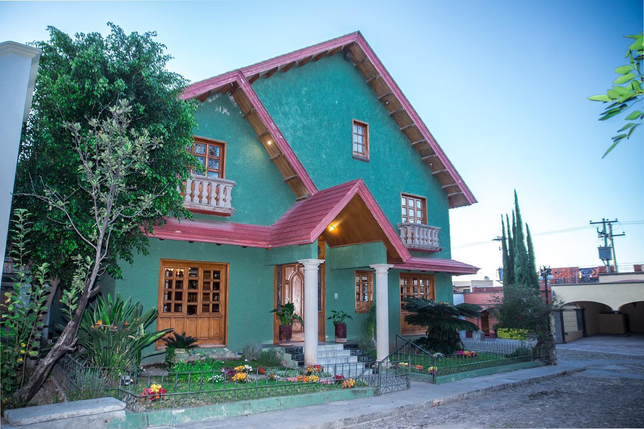 Bed & Breakfast Tu Casa En El Parque 3*
